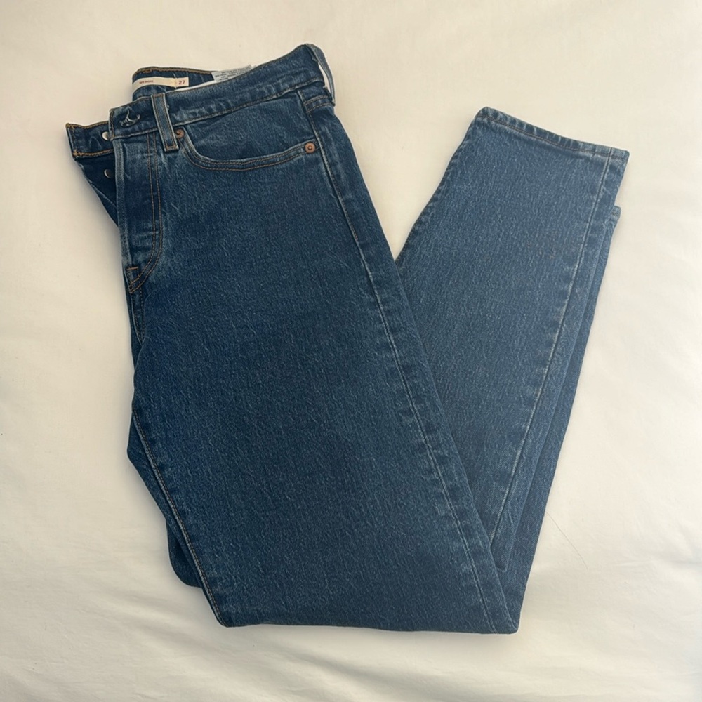 Levi’s Wedgie jeans size 27